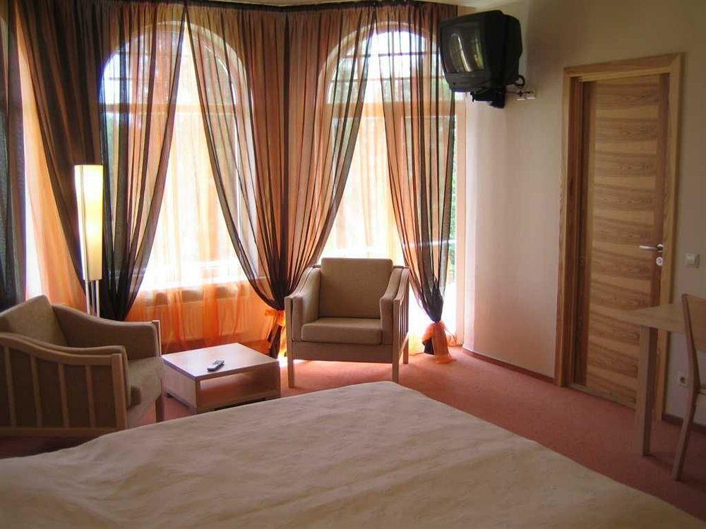Spa Hotel Ezeri Sigulda Ngoại thất bức ảnh
